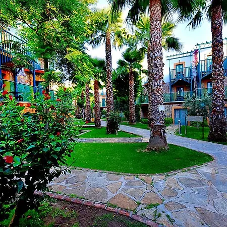 אתר נופש Jasmin גומבט